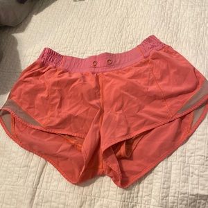 Lululemon Hotty Hot shorts